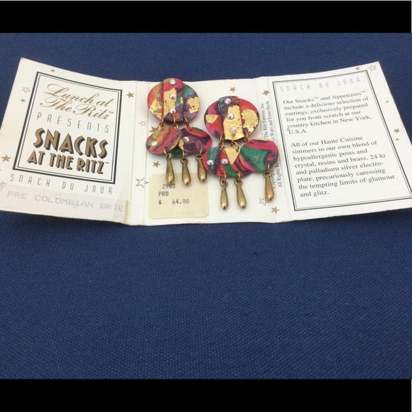 “Snacks at the Ritz” Pre-Colombian Brie (Earrings) - Picture 2 of 2